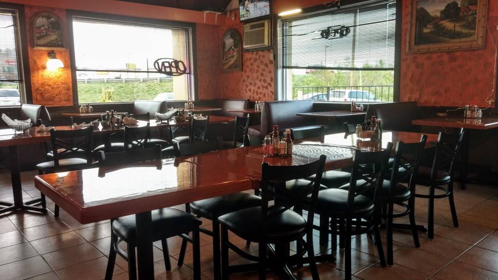 El Ranchero IV | restaurant | 921A W Atlantic St, Emporia, VA 23847, USA | 4346341119 OR +1 434-634-1119