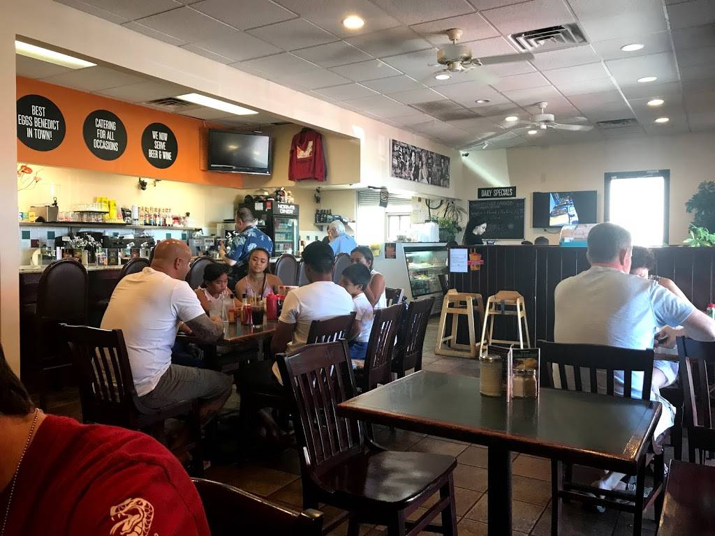 Norms Diner | cafe | 3945 S Durango Dr, Las Vegas, NV 89147, USA | 7024313447 OR +1 702-431-3447