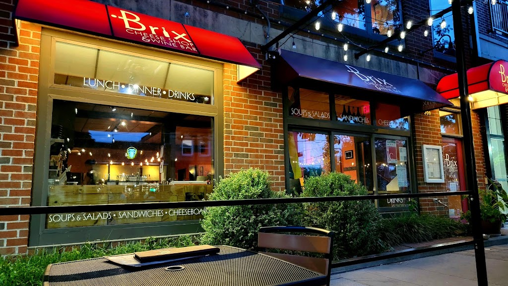 Brix Cheese Shop & Wine Bar | restaurant | 209 N Linn St, Iowa City, IA 52245, USA | 3193591999 OR +1 319-359-1999