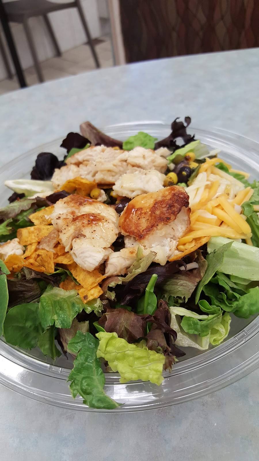 McDonalds | cafe | 996 E Swan Creek Rd, Fort Washington, MD 20744, USA | 3012039703 OR +1 301-203-9703