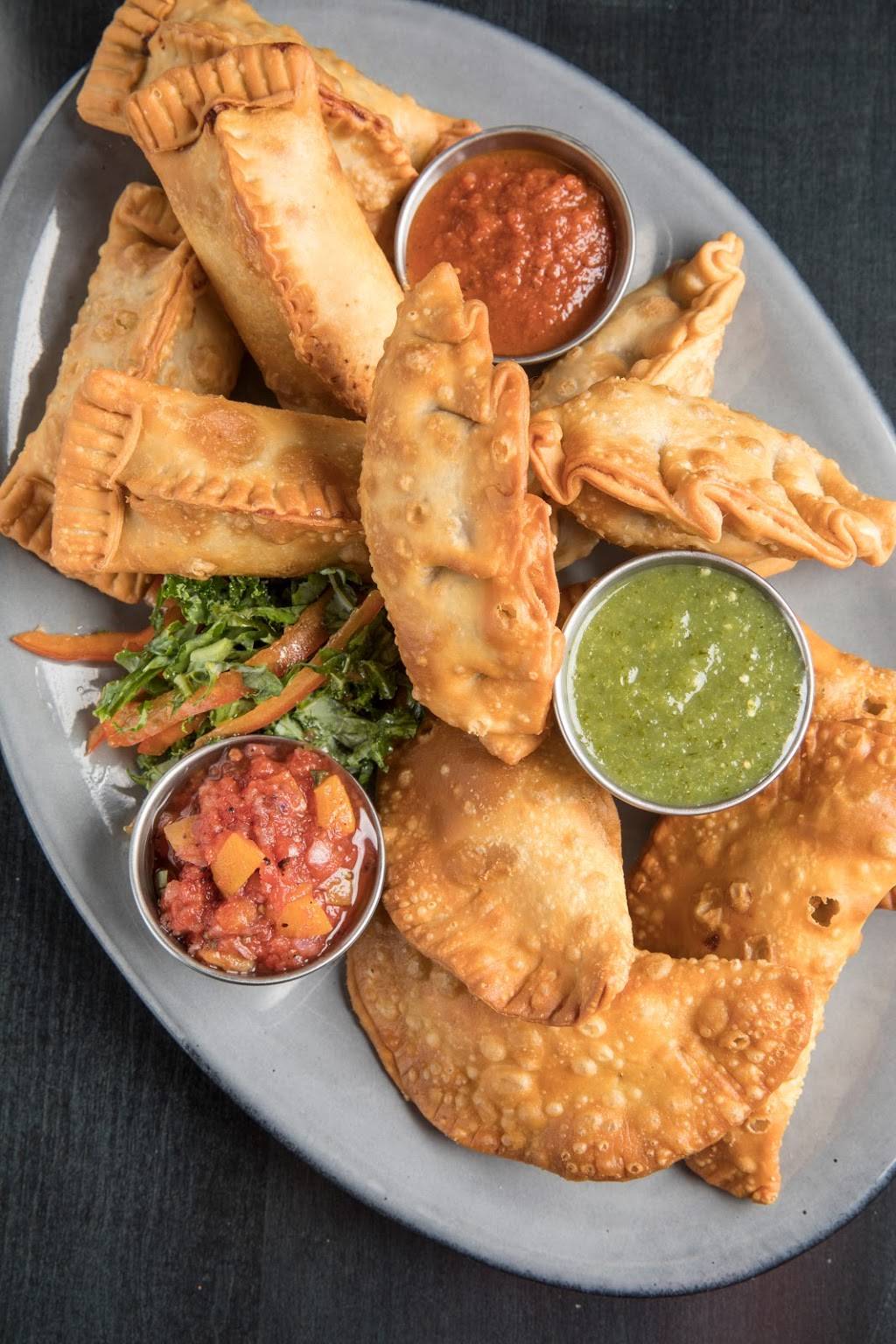 Livery | restaurant | 13225 Levinson Ln, Noblesville, IN 46060, USA | 3173160410 OR +1 317-316-0410