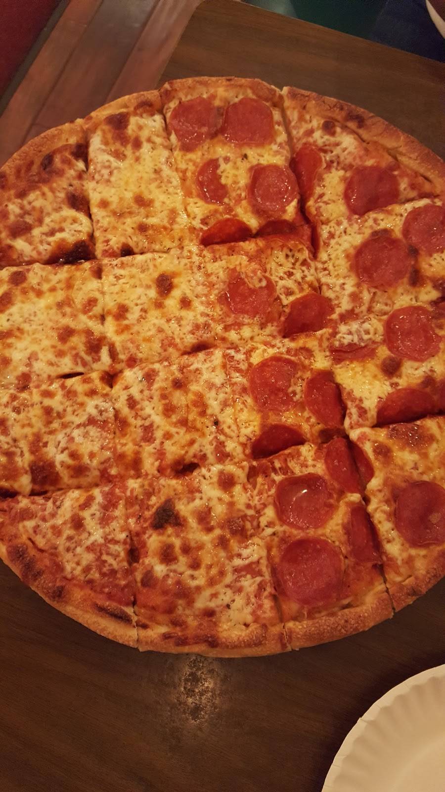 South Street Pizza House | restaurant | 148 South St, Pittsfield, MA 01201, USA | 4134991690 OR +1 413-499-1690