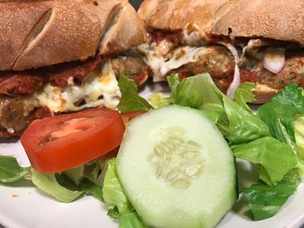 Cousin Vinny Pizza & Pasta | restaurant | 8267 W Lake Pleasant Pkwy, Peoria, AZ 85382, USA | 6235662233 OR +1 623-566-2233