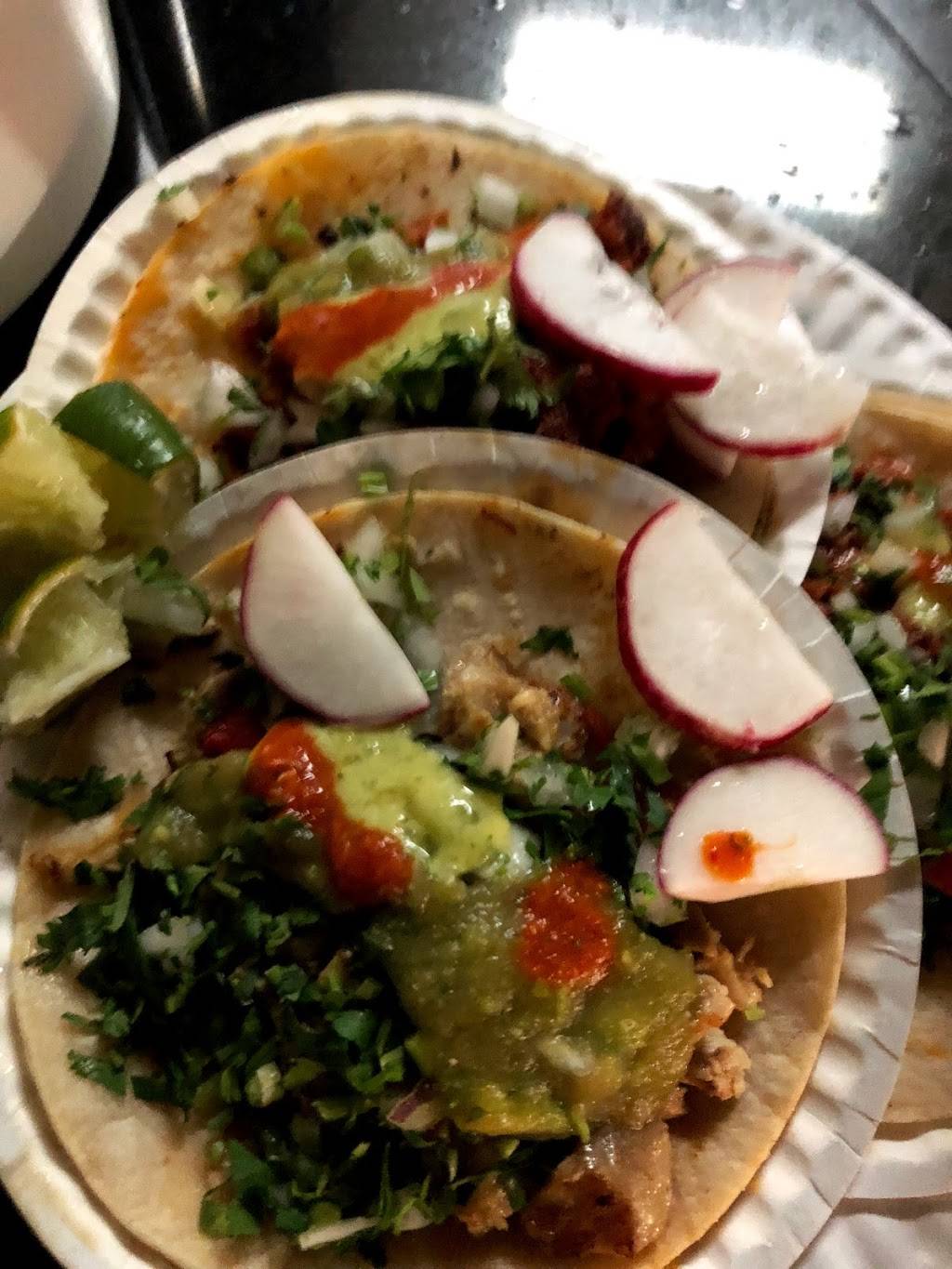 Taco Veloz | restaurant | 86-10 Roosevelt Ave, Jackson Heights, NY 11372, USA | 9174212818 OR +1 917-421-2818