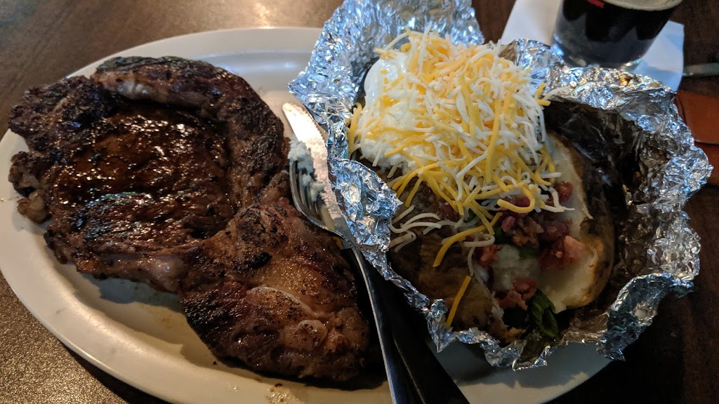 Griffs | restaurant | 3416 Roseland St, Houston, TX 77006, USA | 7135289912 OR +1 713-528-9912