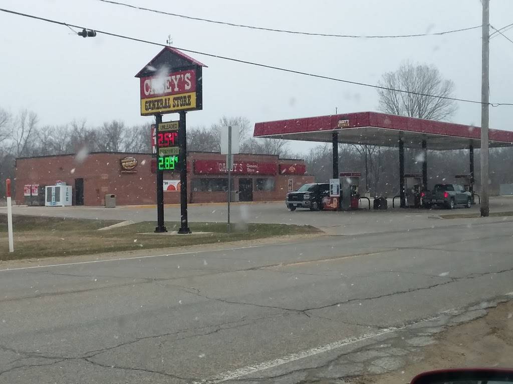 Caseys | restaurant | 129 E Railroad St, Kingston, IL 60145, USA | 8157842622 OR +1 815-784-2622