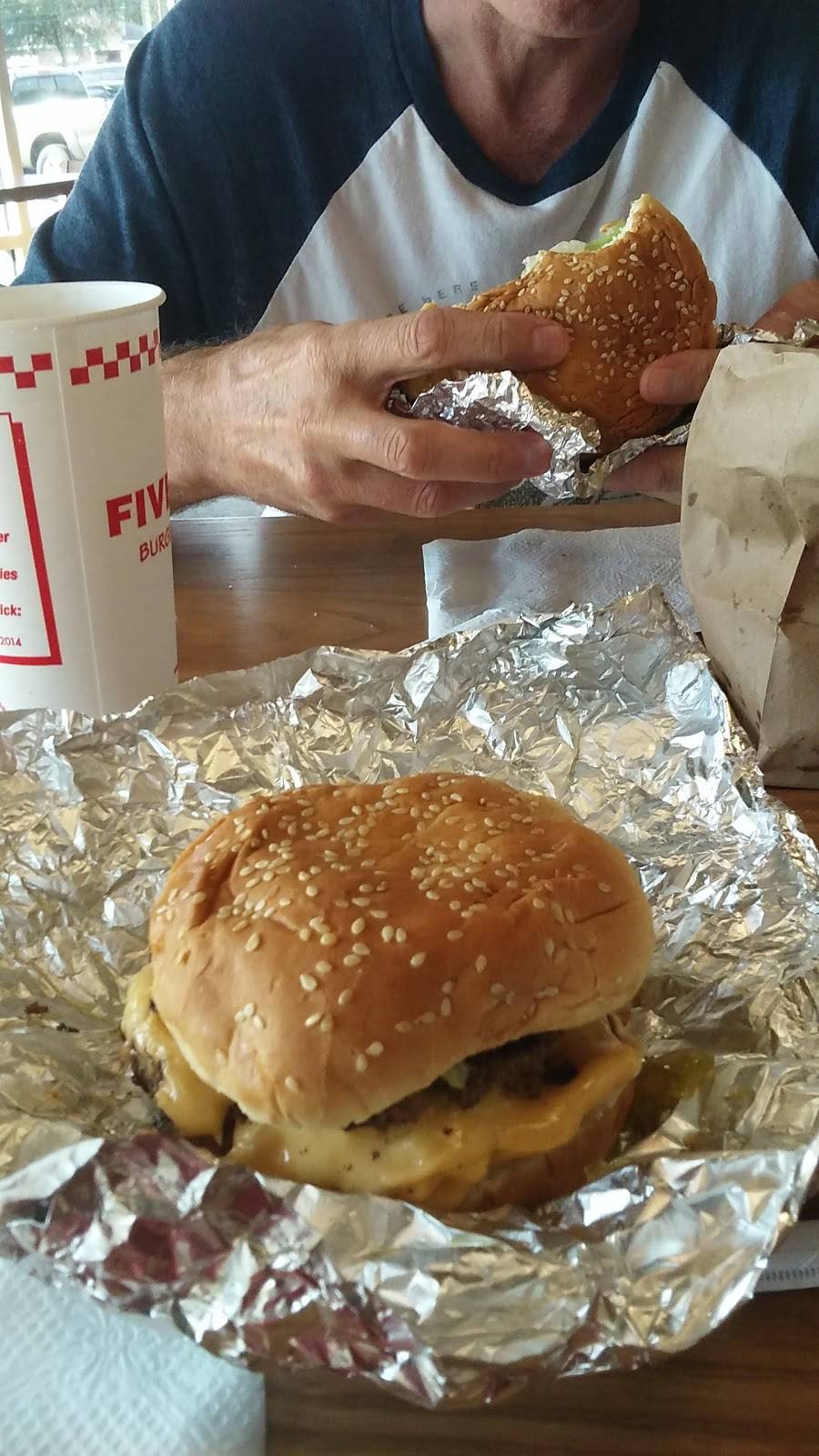 Five Guys | meal takeaway | 10061 San Jose Blvd, Jacksonville, FL 32257, USA | 9044935414 OR +1 904-493-5414