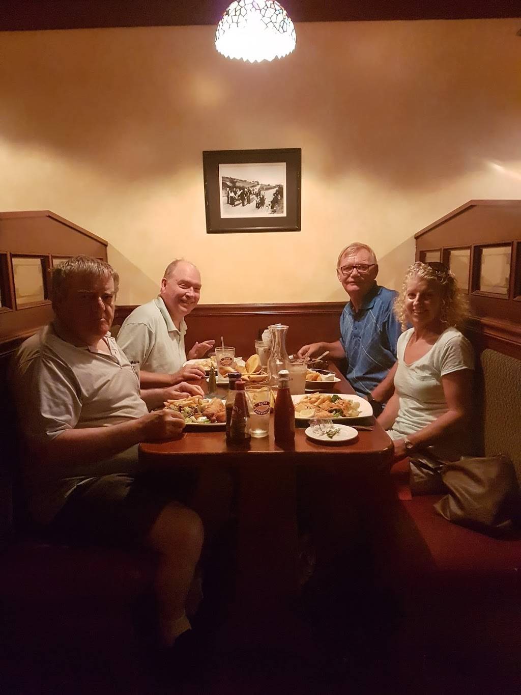 McKeons Bar and Restaurant | restaurant | 996 McLean Ave, Yonkers, NY 10704, USA | 9145302386 OR +1 914-530-2386