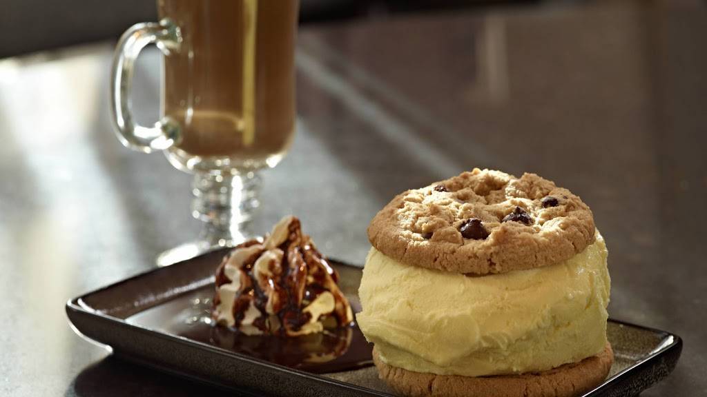 19 North | restaurant | 5750 Windward Pkwy, Alpharetta, GA 30005, USA | 7707549600 OR +1 770-754-9600