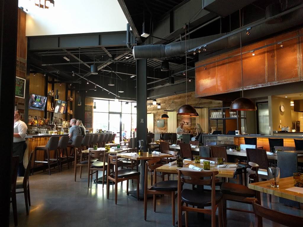 Wolfgang Puck Bar & Grill | restaurant | 10955 Oval Park Dr, Las Vegas, NV 89135, USA | 7022026300 OR +1 702-202-6300