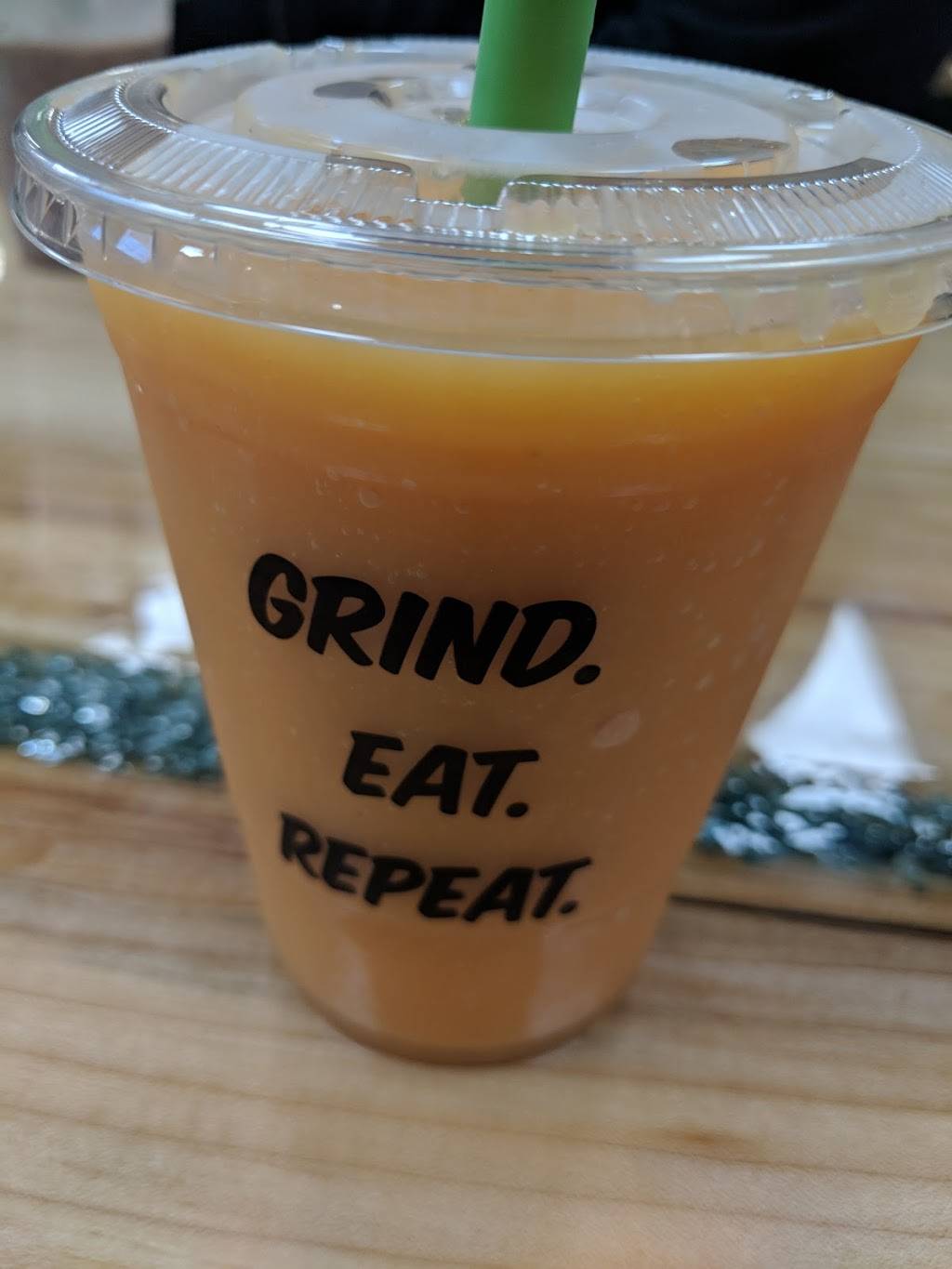 Fresh Coast | restaurant | 1227 Raymond Blvd, Newark, NJ 07102, USA | 9739827653 OR +1 973-982-7653