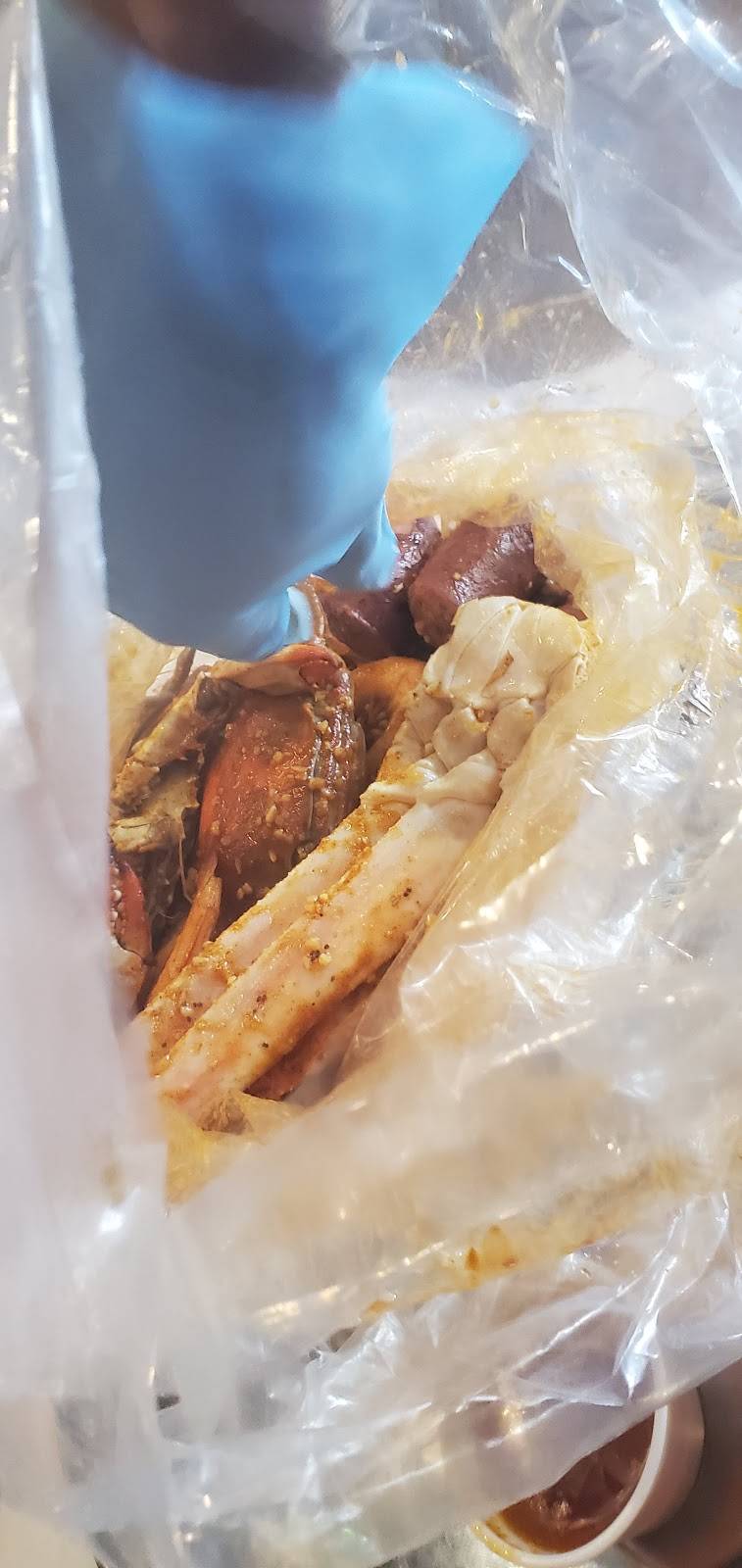 Crab Heads Cajun Boil | restaurant | 9630 Jones Rd, Houston, TX 77065, USA | 8329124953 OR +1 832-912-4953