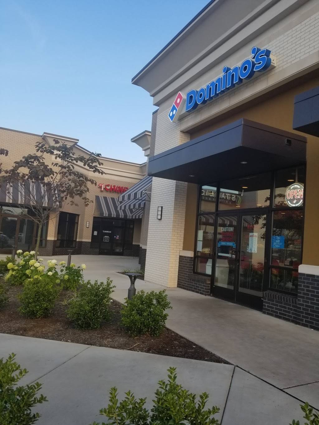 Dominos Pizza | meal delivery | 1144 Fortress Blvd, Murfreesboro, TN 37128, USA | 6156033636 OR +1 615-603-3636