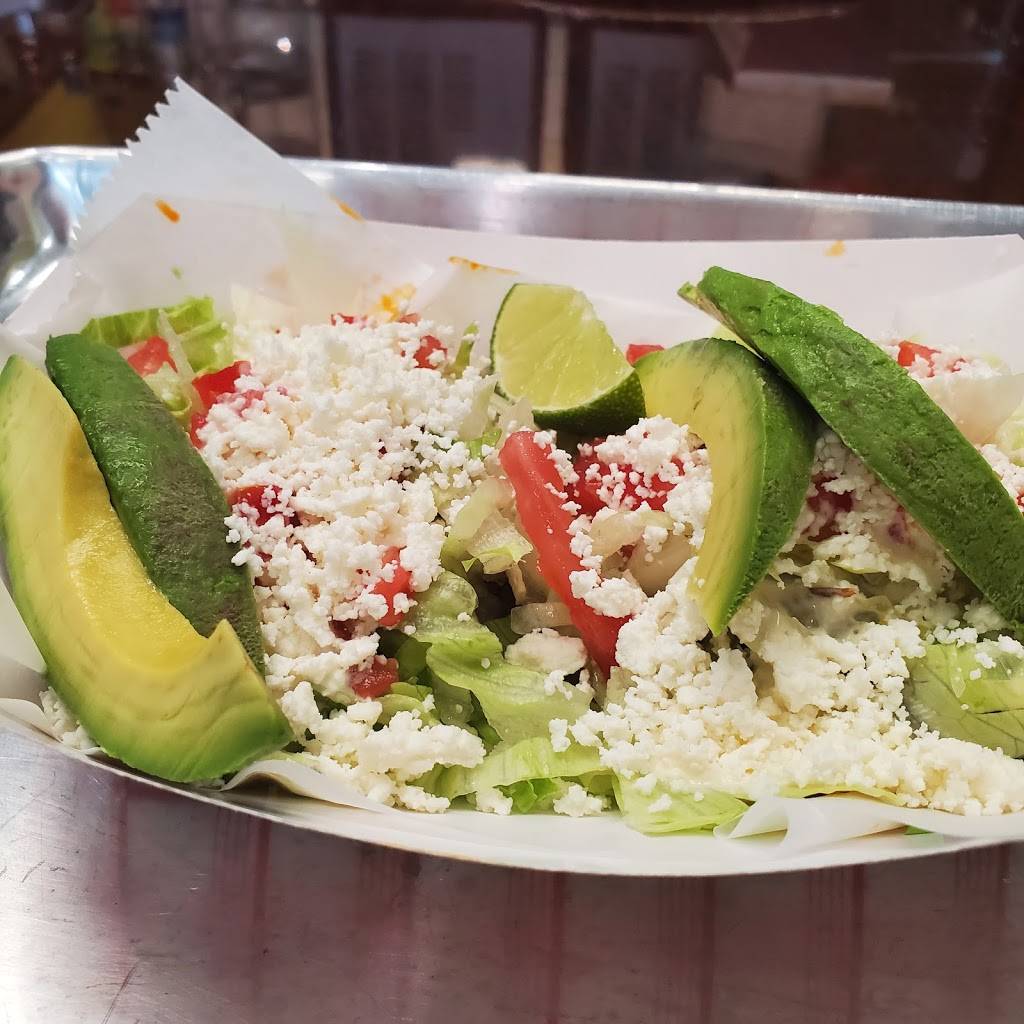 Taqueria Las Cazuelas | restaurant | 10360 E Colonial Dr Ste 118, Orlando, FL 32817, USA | 4079307632 OR +1 407-930-7632