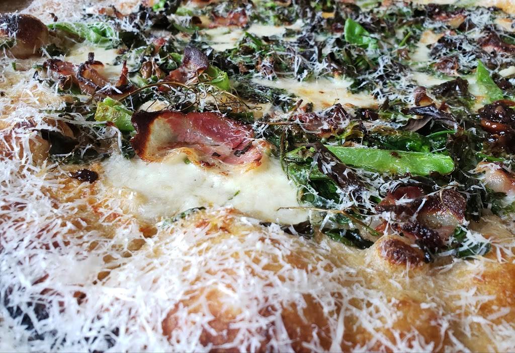 Junes Pizza | restaurant | 2311 Magnolia St, Oakland, CA 94607, USA | 7202545045 OR +1 720-254-5045