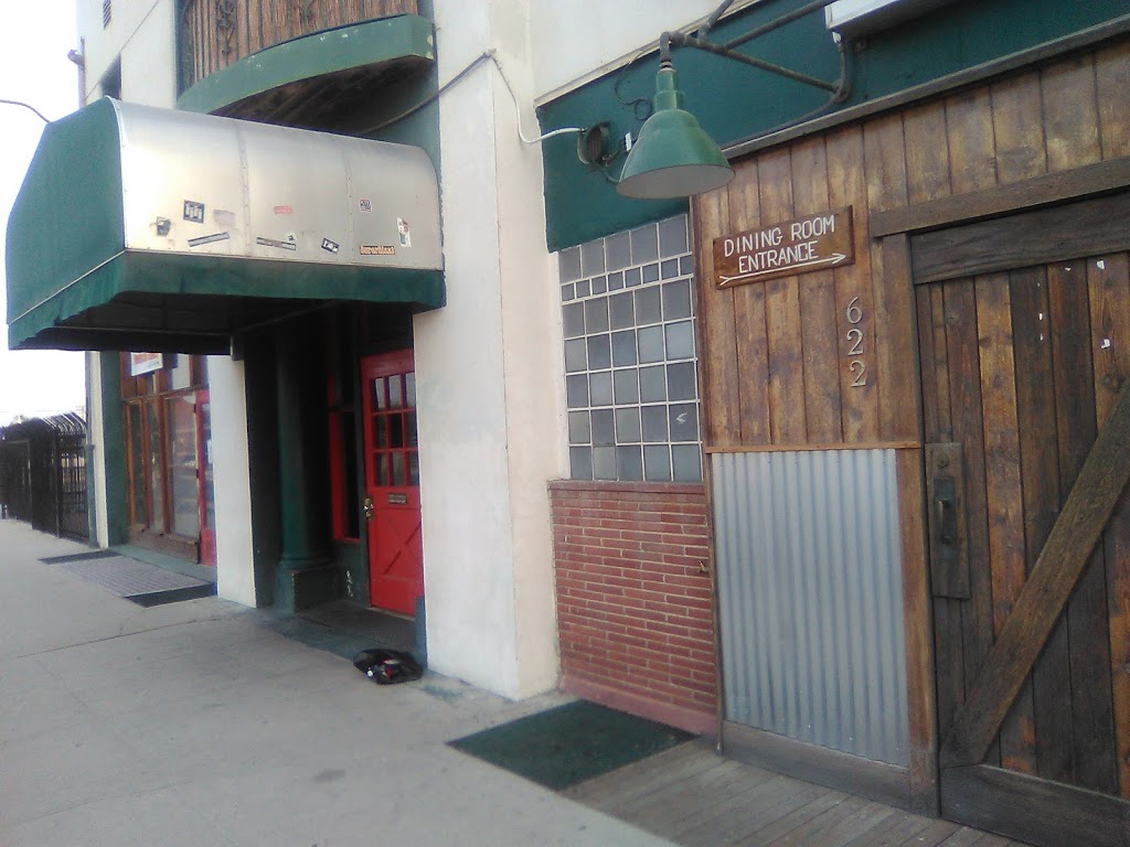 Narduccis Cafe | restaurant | 622 E 21st St, Bakersfield, CA 93305, USA | 6613242961 OR +1 661-324-2961