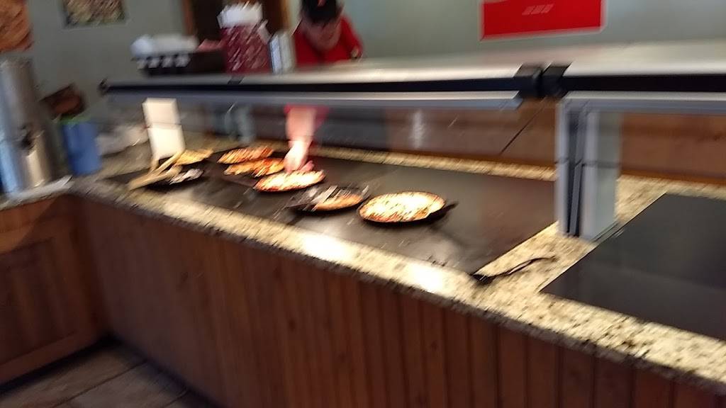 Papas Pizza To Go | meal delivery | 777 Helen Hwy, Cleveland, GA 30528, USA | 7062192071 OR +1 706-219-2071