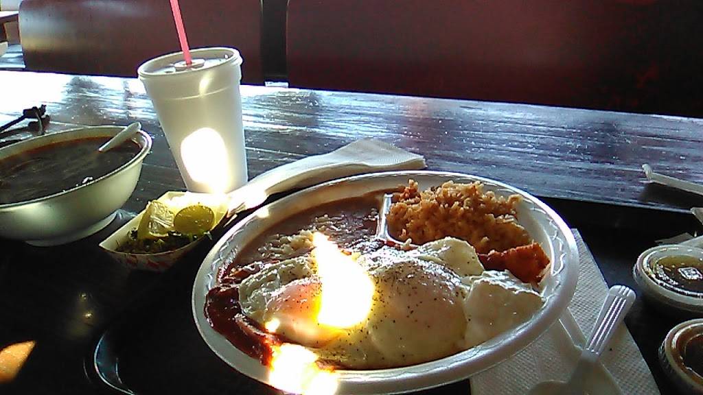 Riveras Tacos | restaurant | 5498 Atlantic Ave, Long Beach, CA 90805, USA | 5624284116 OR +1 562-428-4116