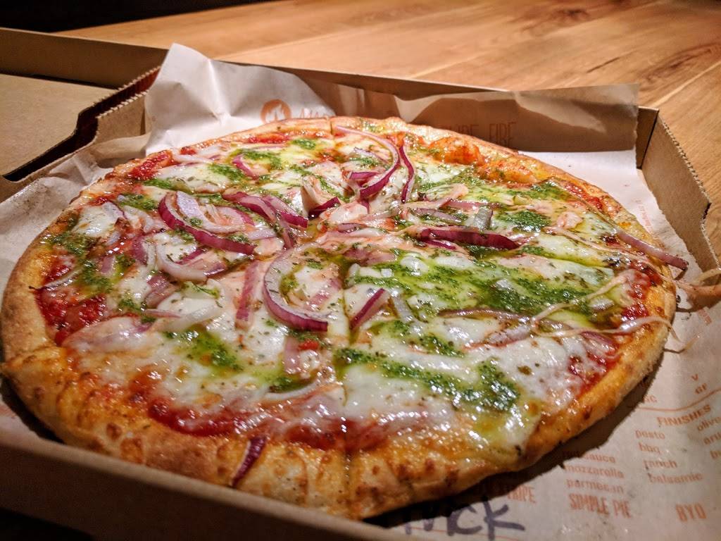 Blaze Pizza | meal takeaway | 8948 J M Keynes Dr Suite 400, Charlotte, NC 28262, USA | 9802174306 OR +1 980-217-4306