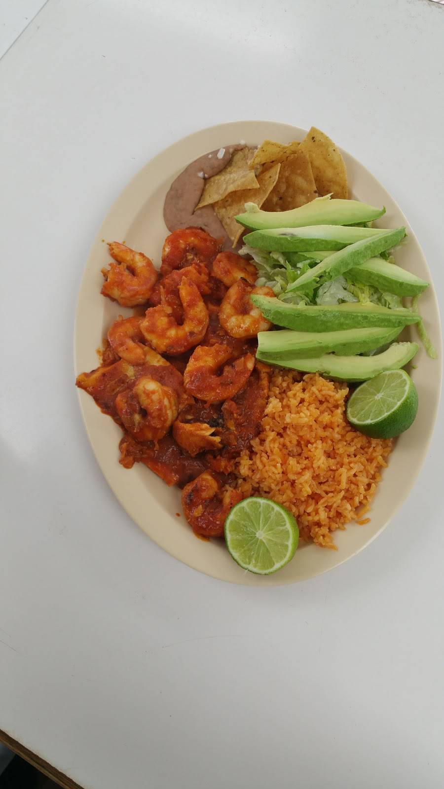 Los 3 burritos | restaurant | 185 W Lincoln Hwy, DeKalb, IL 60115, USA | 8157566060 OR +1 815-756-6060