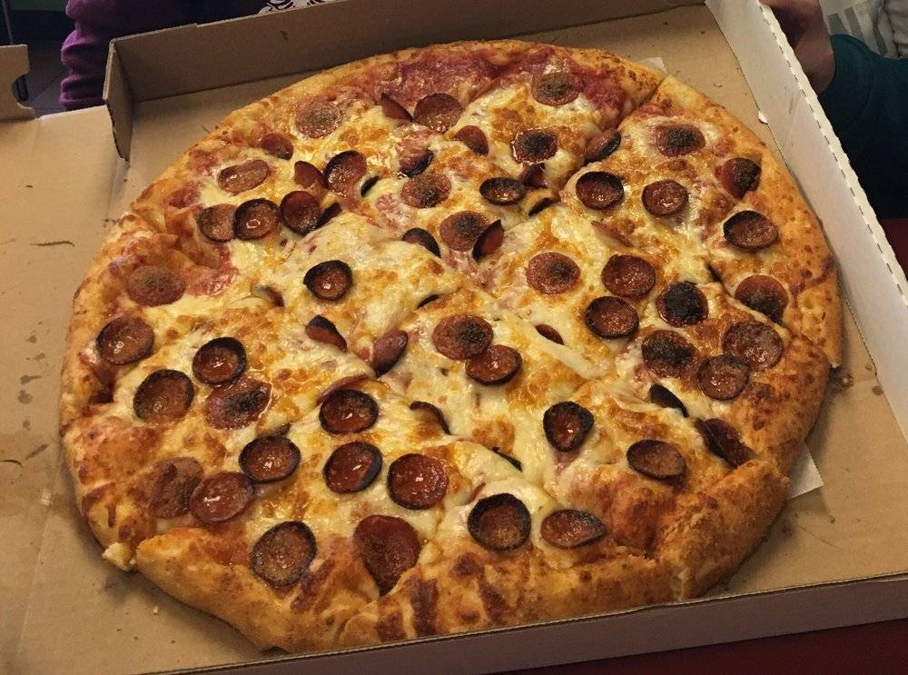 Muscarellas Pizza | restaurant | 6702, 5526 Main St, Williamsville, NY 14221, USA | 7162049020 OR +1 716-204-9020