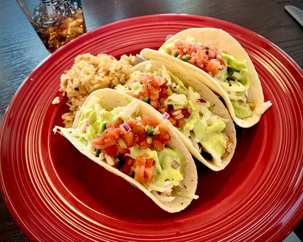 Strap Tank Brewery | restaurant | 3661 N Outlet Pkwy, Lehi, UT 84043, USA | 3853528194 OR +1 385-352-8194