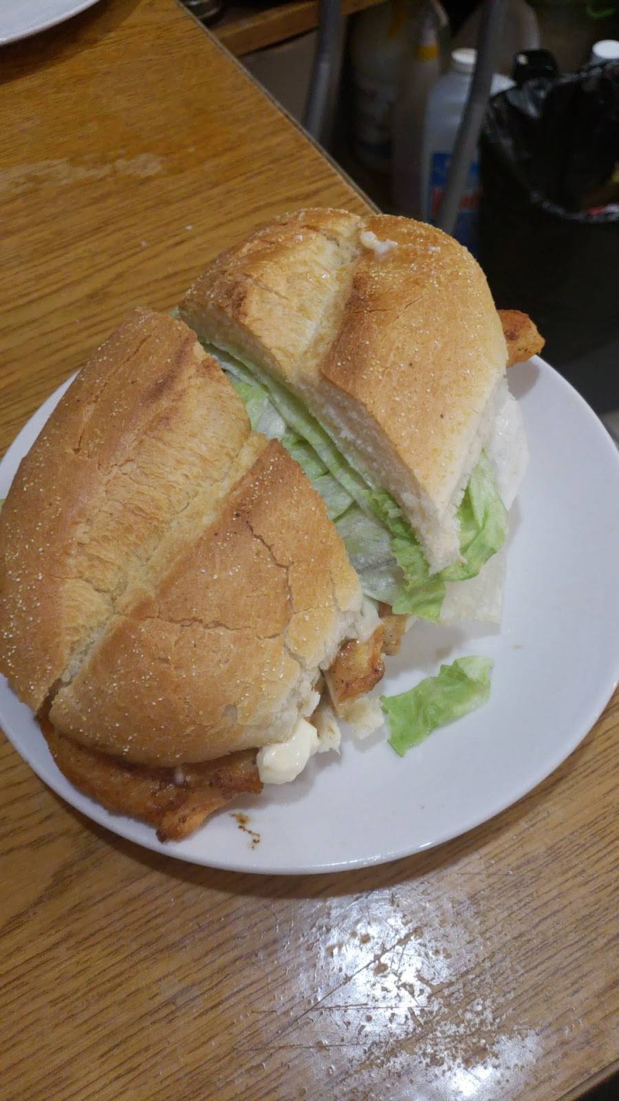 Restaurant Casa Humitas | restaurant | 55 Fleming Ave, Newark, NJ 07105, USA | 9738188940 OR +1 973-818-8940