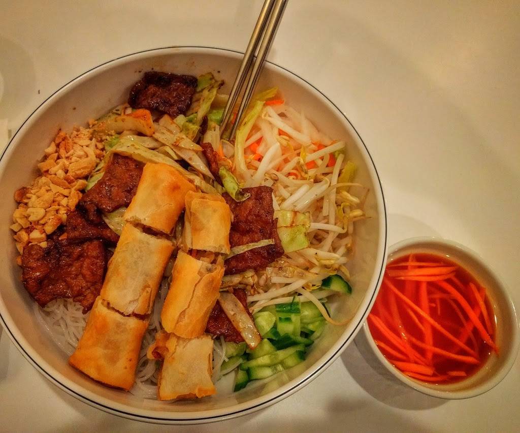 Alice & Friends Vegan Kitchen | restaurant | 5812 N Broadway, Chicago, IL 60660, USA | 7732758797 OR +1 773-275-8797