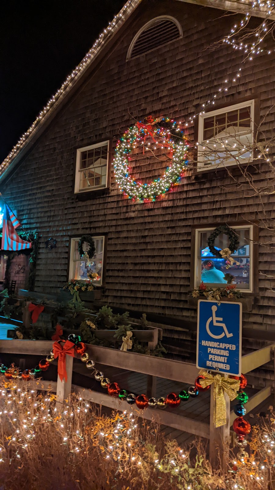 Faregrounds Restaurant | restaurant | 27 Fairgrounds Rd, Nantucket, MA 02554, USA | 5082284095 OR +1 508-228-4095