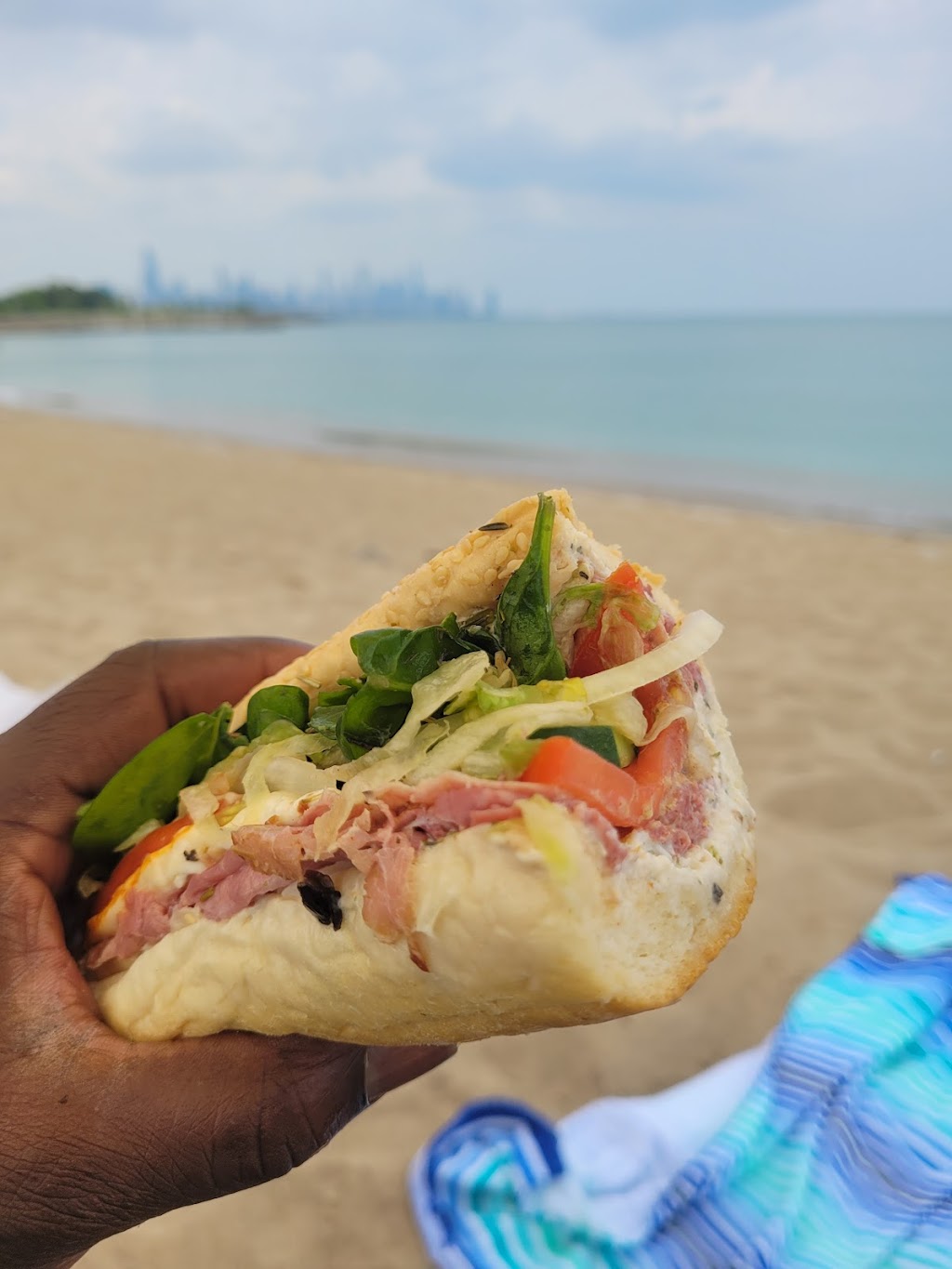 Unbeatable Eatables | restaurant | 1744 E 55th St, Chicago, IL 60615, USA | 7736755500 OR +1 773-675-5500