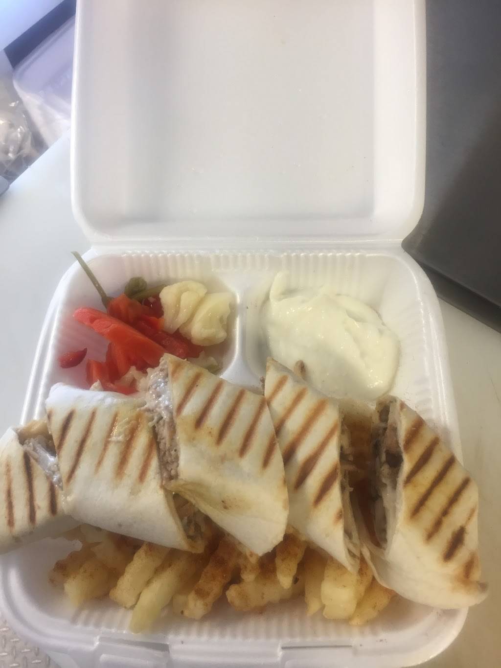 Chef On The Run Halal | restaurant | 8080 S Main St, Houston, TX 77025, USA | 8329519920 OR +1 832-951-9920