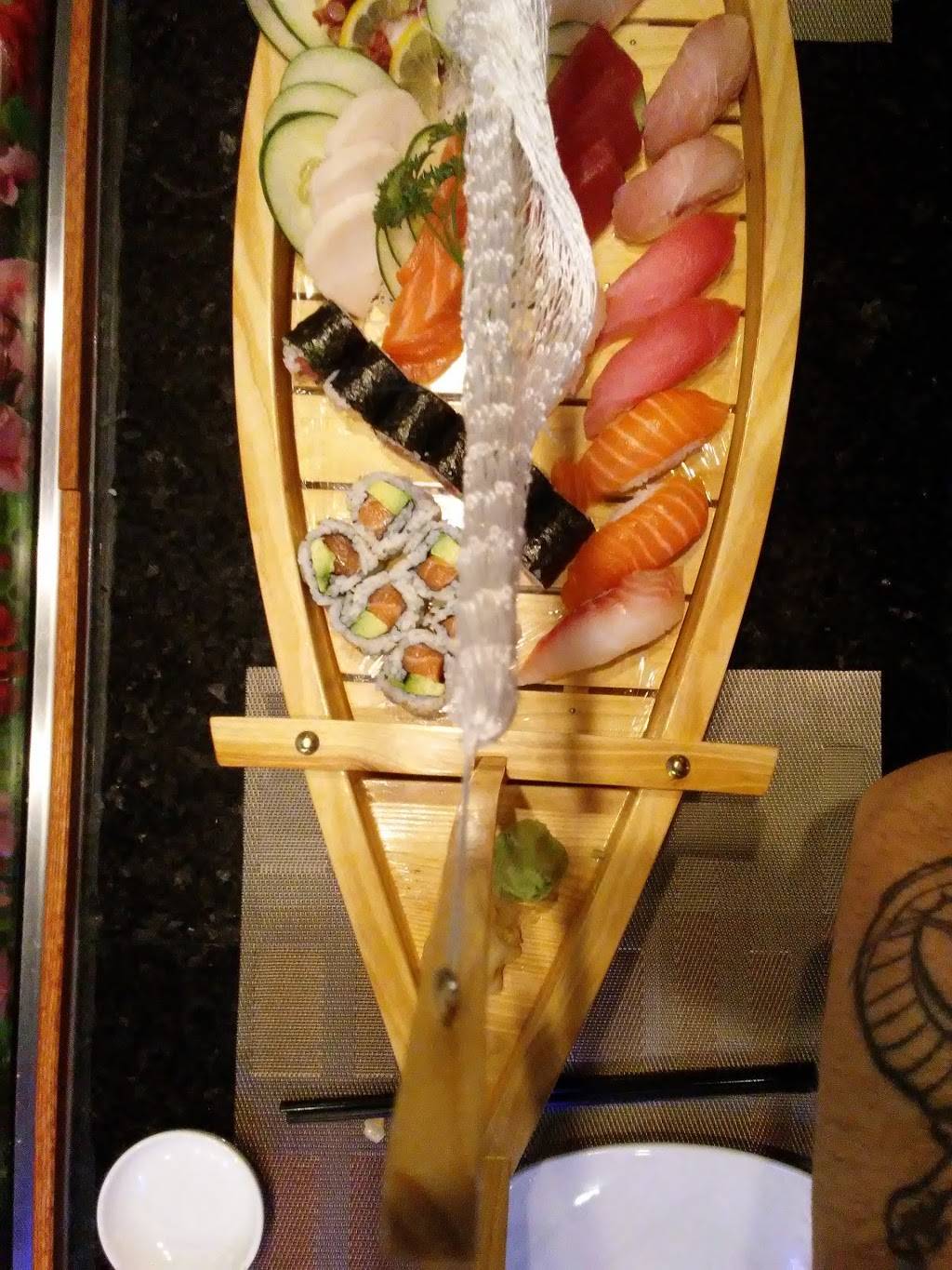 Taku Japanese Steakhouse | restaurant | 4750 Roosevelt Blvd, Middletown, OH 45044, USA | 5134238888 OR +1 513-423-8888