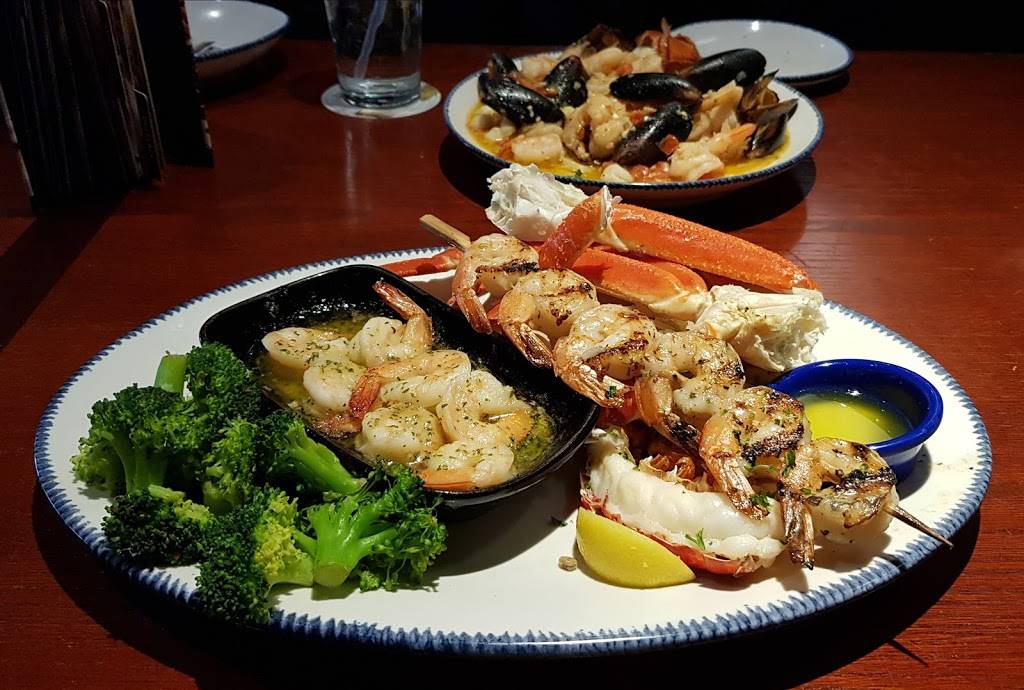 Red Lobster | restaurant | 2330 Prior Ave N, Roseville, MN 55113, USA | 6516369800 OR +1 651-636-9800