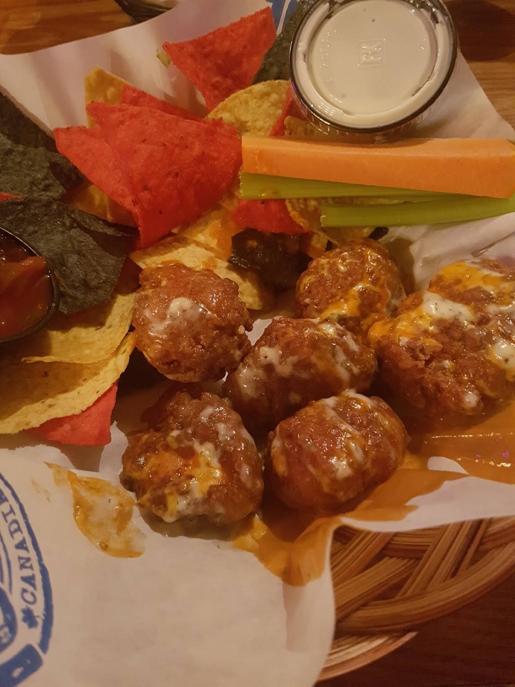 Wild Wing | restaurant | 366 N Front St #26, Belleville, ON K8P 5E6, Canada | 6139674848 OR +1 613-967-4848