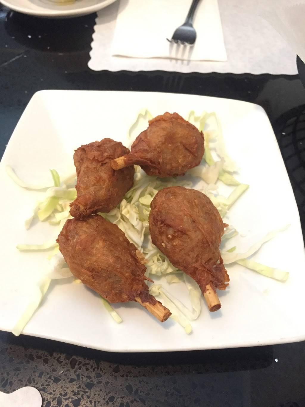 Shanghai Bistro | restaurant | 22919 Ventura Blvd, Woodland Hills, CA 91364, USA | 8182251698 OR +1 818-225-1698