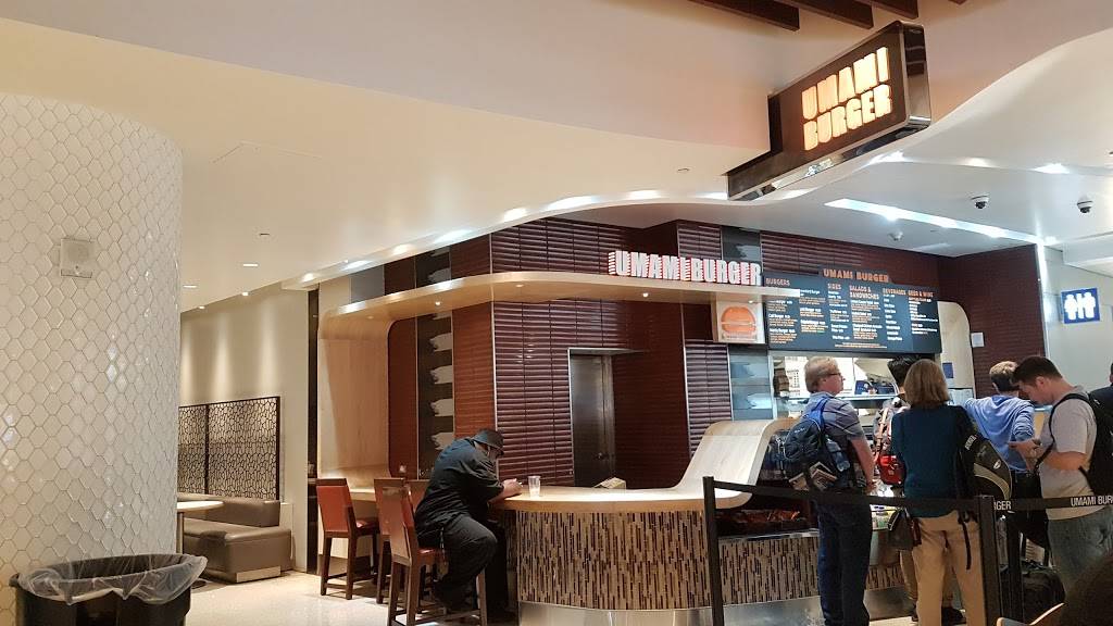 KFC | restaurant | 380 World Way, Los Angeles, CA 90045, USA | 3025219729 OR +1 302-521-9729