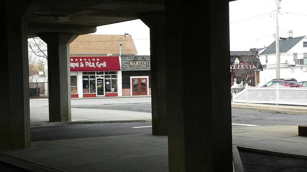 Babylon Crepe and Pita Grill | restaurant | 122 N Carll Ave, Babylon, NY 11702, USA | 6314828417 OR +1 631-482-8417