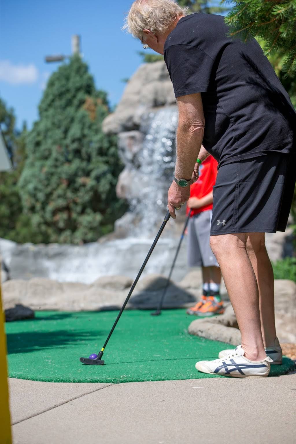 Wheel Fun Rentals | meal takeaway | 6335 Portland Ave, Richfield, MN 55423, USA | 6128619348 OR +1 612-861-9348