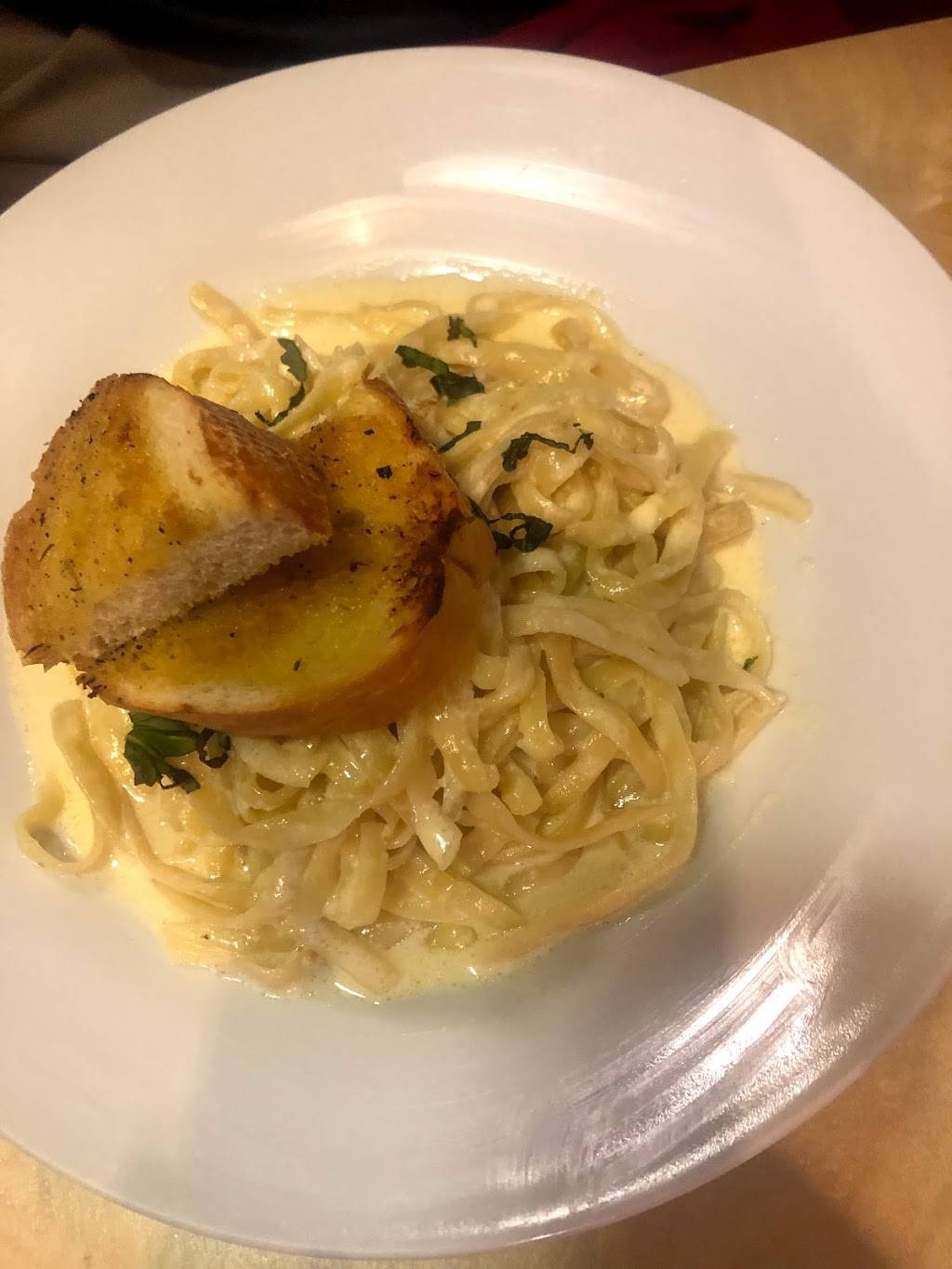 TIToS pizza & wings + bar | restaurant | 15980 S Rancho Sahuarita Blvd, Sahuarita, AZ 85629, USA | 5208380514 OR +1 520-838-0514