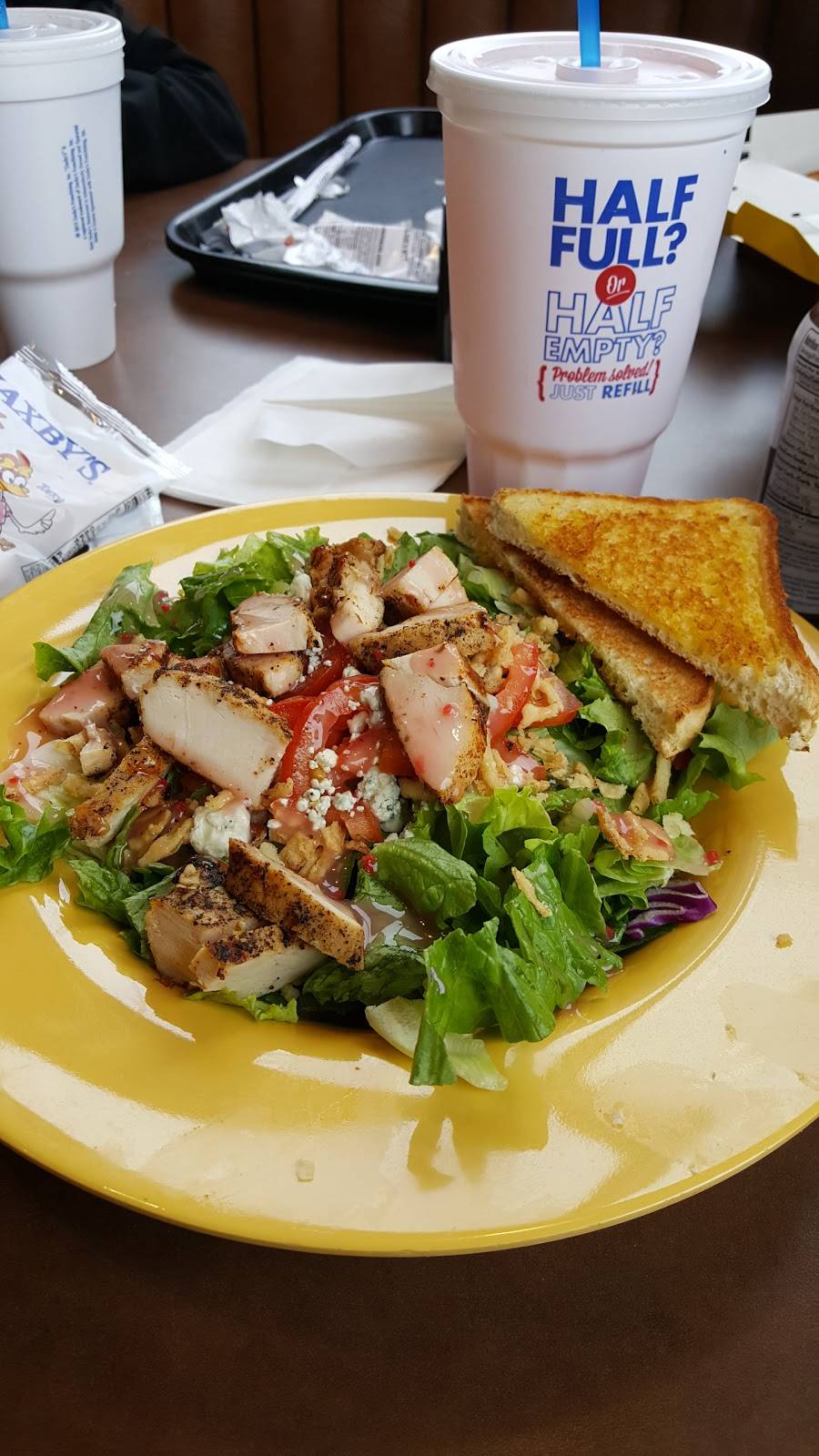 Zaxbys Chicken Fingers & Buffalo Wings | restaurant | 6017 W Reno Ave, Oklahoma City, OK 73127, USA | 4054701050 OR +1 405-470-1050