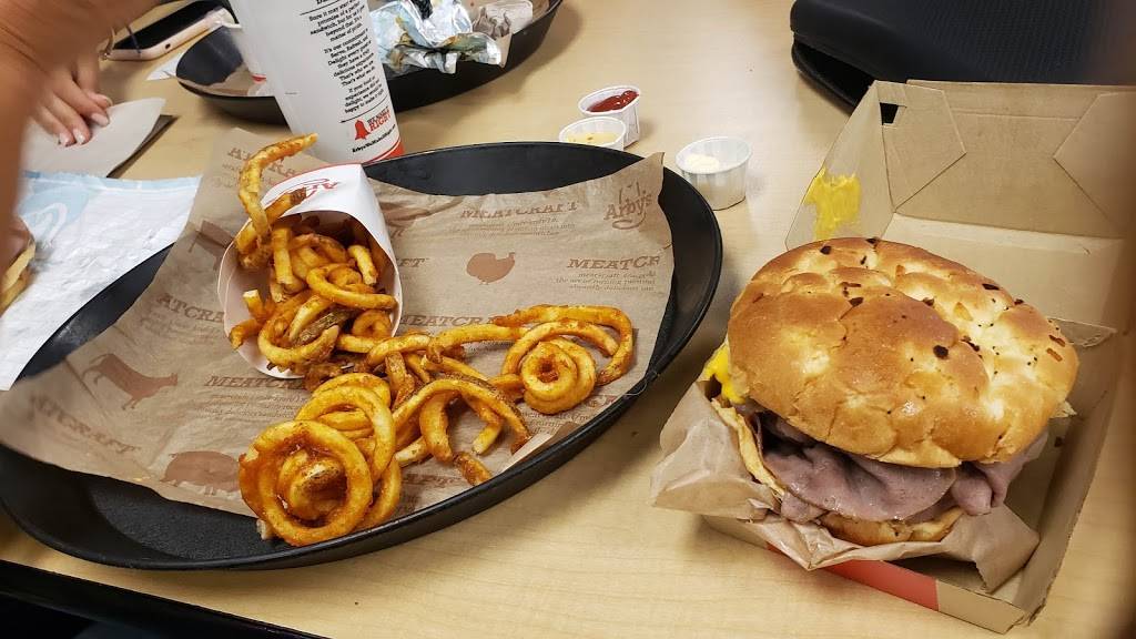 Arbys | meal takeaway | 3333 W Okeechobee Rd, Hialeah, FL 33012, USA | 3053623683 OR +1 305-362-3683
