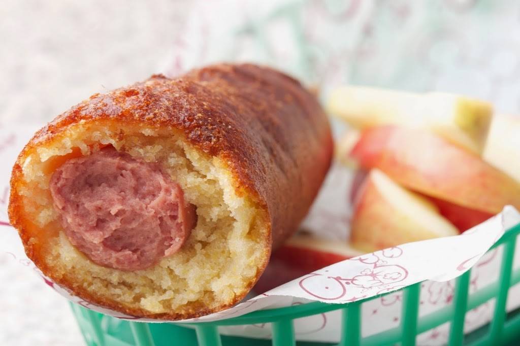 Corn Dog Castle | meal takeaway | 4600 N World Dr, Anaheim, CA 92802, USA | 7147813463 OR +1 714-781-3463