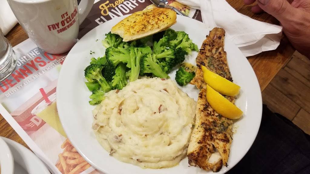 Dennys | restaurant | 10623 E Main St, Apache Junction, AZ 85120, USA | 4807072973 OR +1 480-707-2973