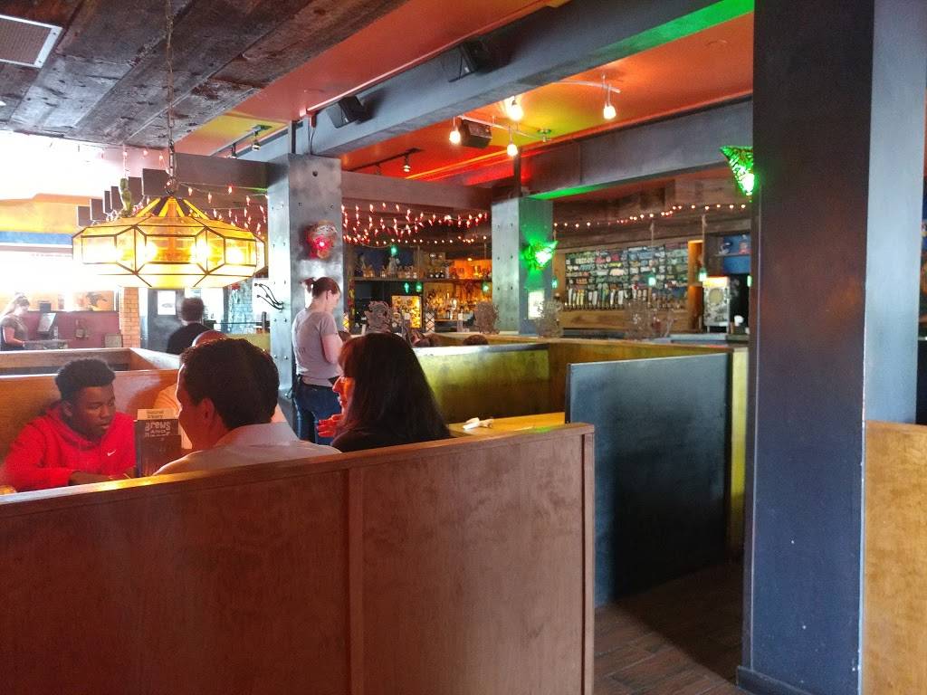 Mad Mex | restaurant | 7905 McKnight Rd, Pittsburgh, PA 15237, USA | 4123665656 OR +1 412-366-5656