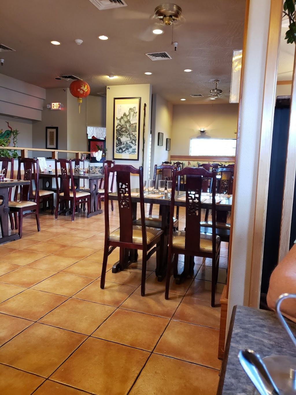 Red Chopstick | restaurant | 111 Bell Rock Plaza, Sedona, AZ 86351, USA | 9282849088 OR +1 928-284-9088