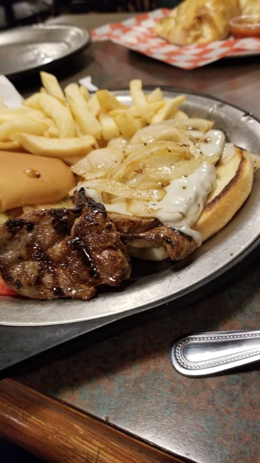 DJs Pizza & Steak House | restaurant | 805 W Main St, Woodbury, TN 37190, USA | 6155632821 OR +1 615-563-2821