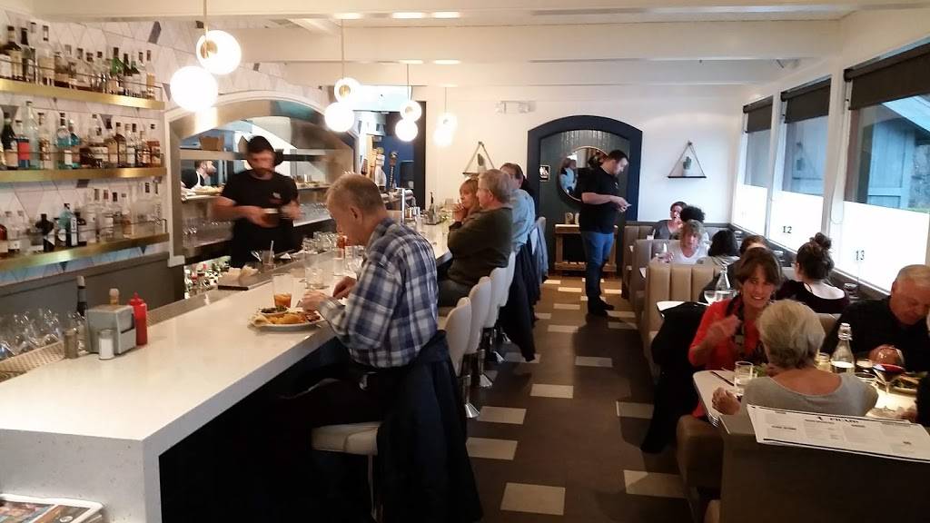 Picazo Kitchen & Bar | restaurant | 19101 Sonoma Hwy, Sonoma, CA 95476, USA | 7079353287 OR +1 707-935-3287