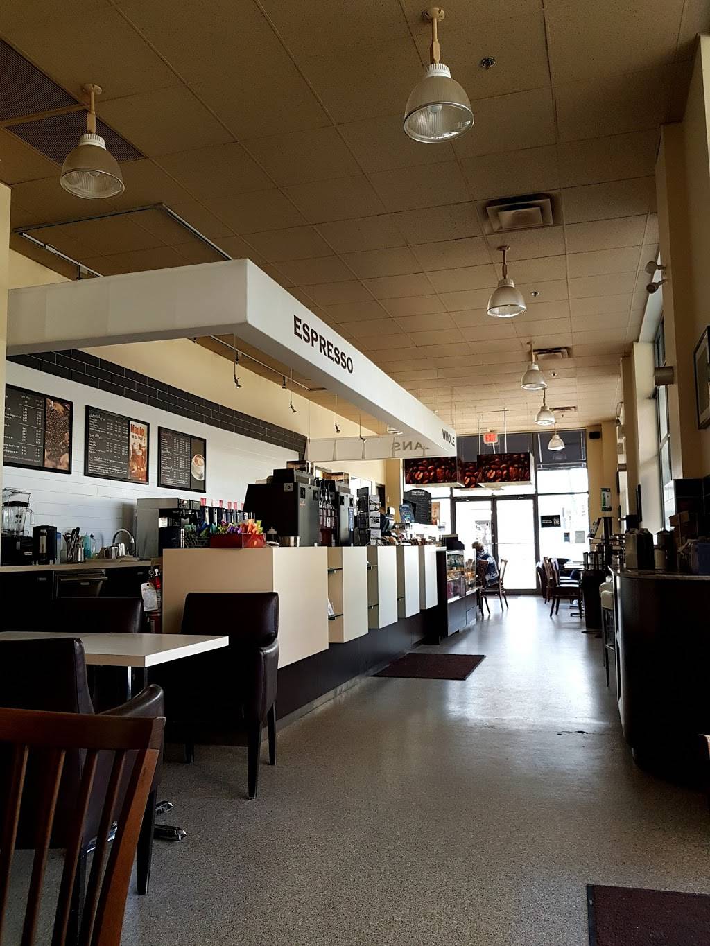 Timothys World Coffee | cafe | 129 Lakeshore Rd E, Mississauga, ON L5G 1E5, Canada | 9052747690 OR +1 905-274-7690