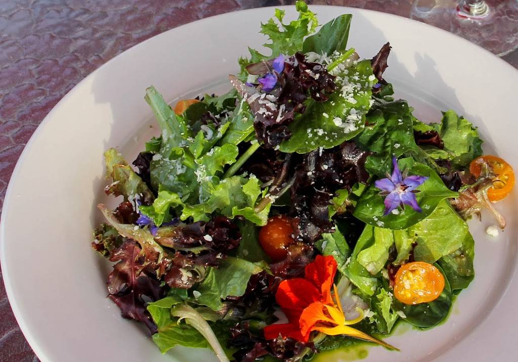 Spirits Bar and Grill | restaurant | 310-A Hadlock Bay Rd, Port Hadlock-Irondale, WA 98339, USA | 3603904017 OR +1 360-390-4017