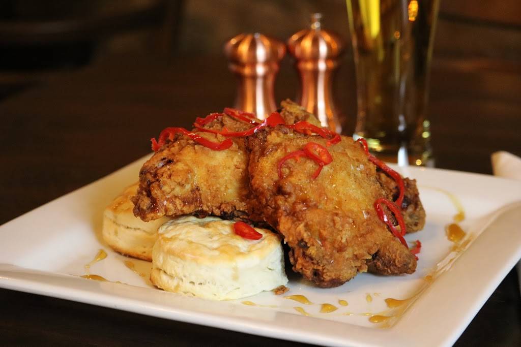 The Emerald Stone Grille | restaurant | 1001 Jefferson St, Lynchburg, VA 24504, USA | 4344394906 OR +1 434-439-4906